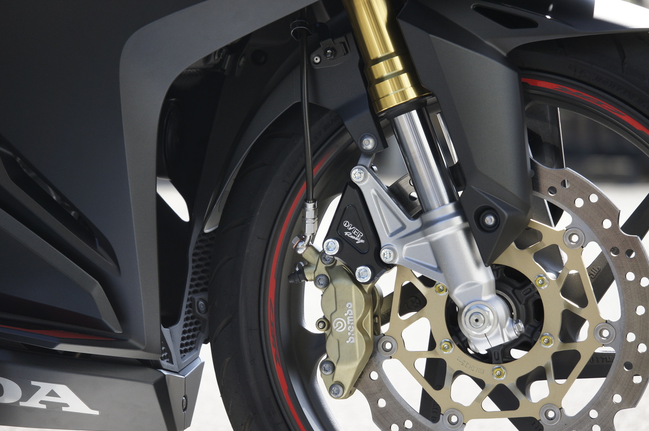 Fキャリパーサポート ブレンボ4P用 BLK CBR250RR | System Fキャリパーサポート ブレンボ4P用 BLK CBR250RR | System